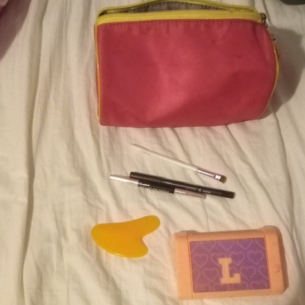 Party City Red and Yellow Cosmetic Bag Set